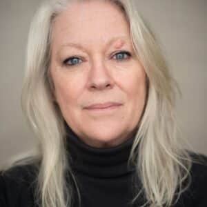 Deryn Edwards